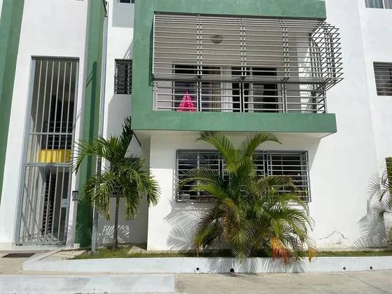 Apartamento En Colinas Del Arroyo Ii De 3 Habitaciones