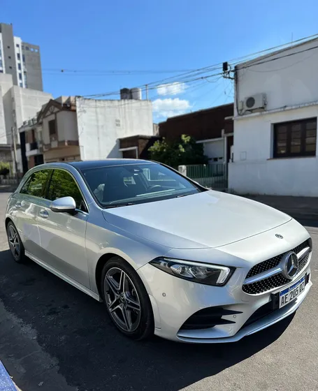Mercedes-benz Clase A 2.0 A250 Amg-line 224cv Hatch