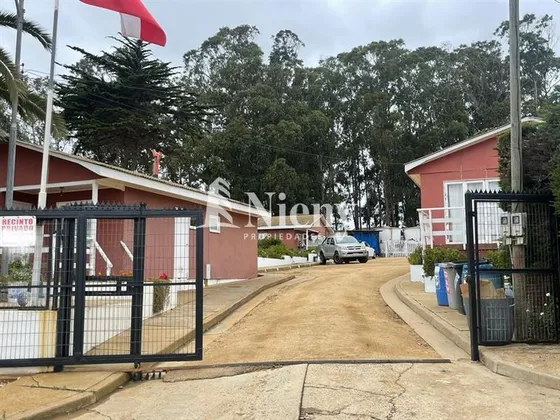 Centro Vacacional,13 Cabañas.cercano Playas.centro El Quisco