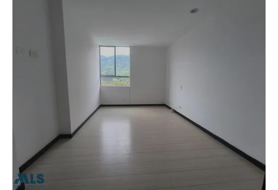 Tranquilidad Total Para Ti Y Todos Los Que Amas.(mls#253218)