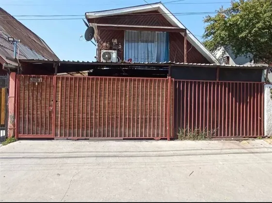 Se Vende Casa 5 Dorm Mas Depto Interior. En Conchalí 