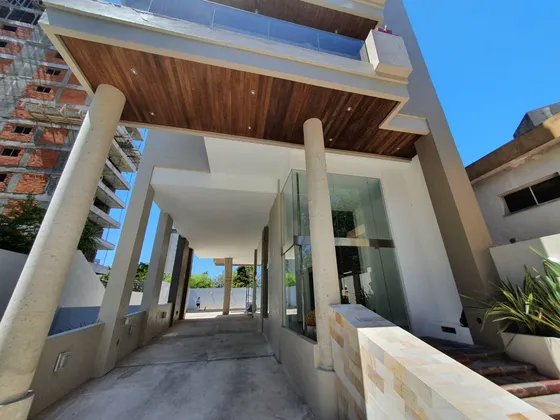 Departamento En Venta 4 Ambientes Con Cochera 