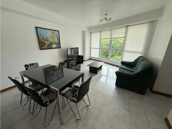 Apartamento En Edificio Exclusivo  Confort Y Estilo En El Rosal 