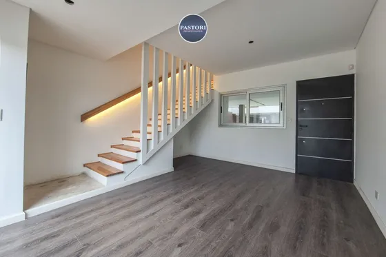 Venta De Casa De 3 Amb Olivos