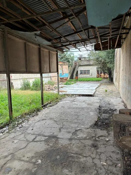 Galpón A Reciclar En Un Lote De 8,66 X 40 Mts