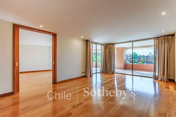 Departamento En Venta De 4 Dorm. En Vitacura