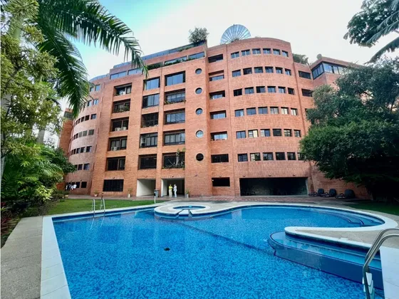 Se Vende Apto 450m² 3h+2s/3b+s/4p Sebucan