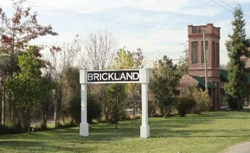 Venta Terreno / Lote Brickland