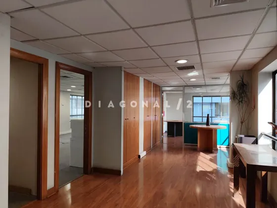 Oficina En Venta En Barrio El Golf