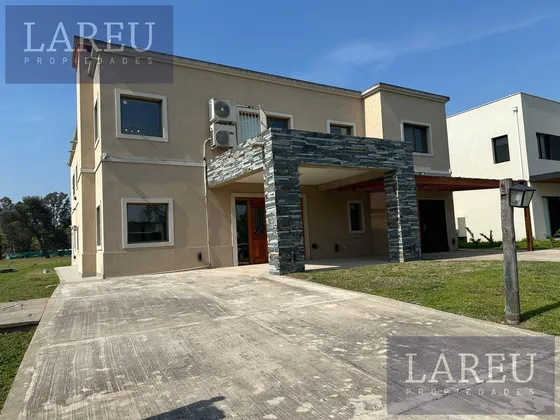 Casa En Venta - Casuarinas Del Pilar