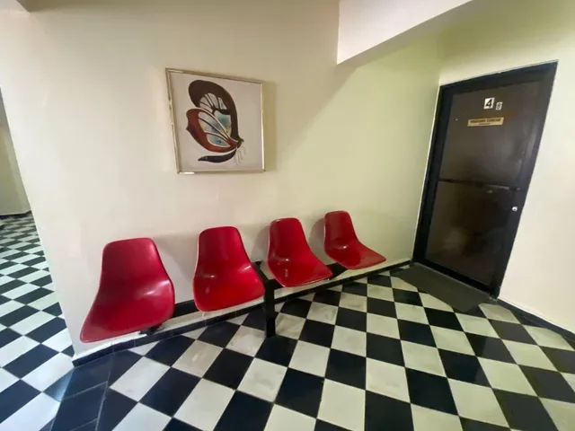 Se Vende O Se Renta Local 4 Cubículos Baño En Gazcue