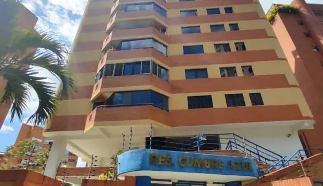 Apartamento En Res Cumbre Azul Urb La Trigaleña Valencia Carabobo. Luisa Mezones Vende.