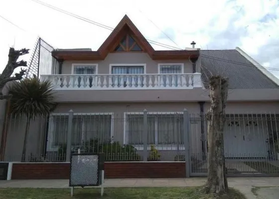 Hermosa Casa En Venta En Monte Grande