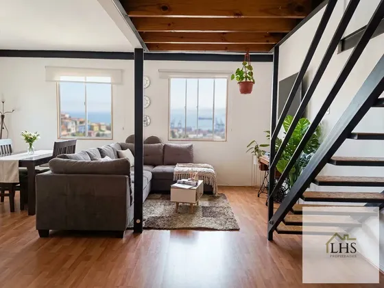 Dúplex De Autor 2d Con Vista A La Bahía | Cerro Santo Doming