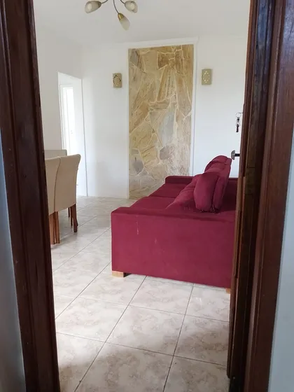 2 Quartos Bem Localizado 8 41 26 374