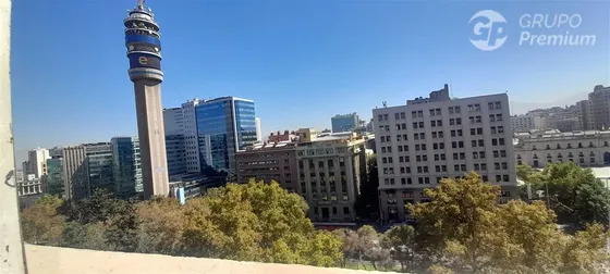 Amplia Oficina En Venta En Santiago