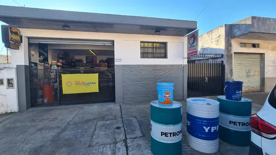 Palomar Galpon + Vivienda + Fdo De Comercio  Lubricentro Taller