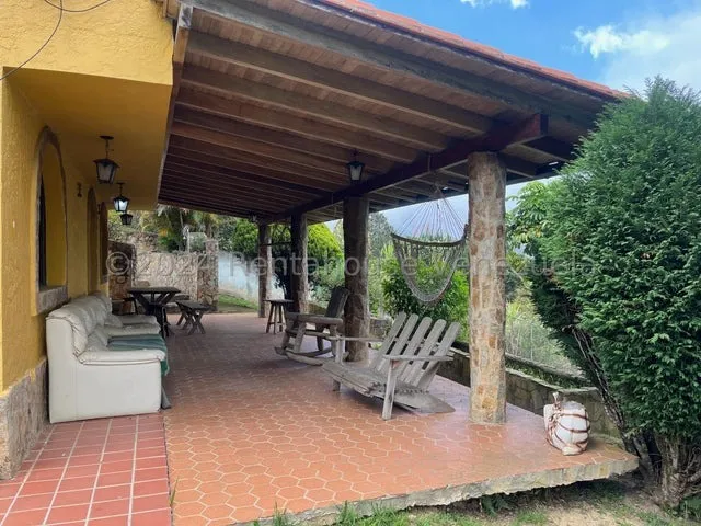 Ajr Casa En Venta En La Niebla 24-25594 Yg