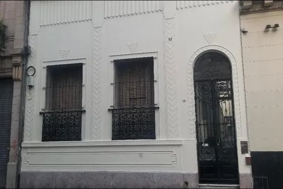 Piedras 700