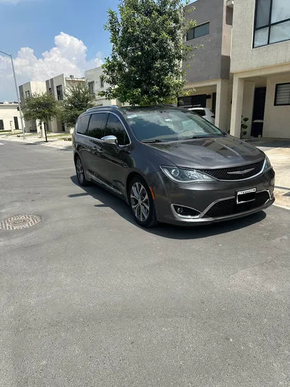 Chrysler Pacifica 3.7 3.6 At