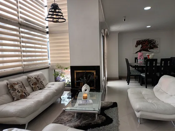Apartamento En Venta En Colina Campestre I Y Ii  Etapa. Cod V14137