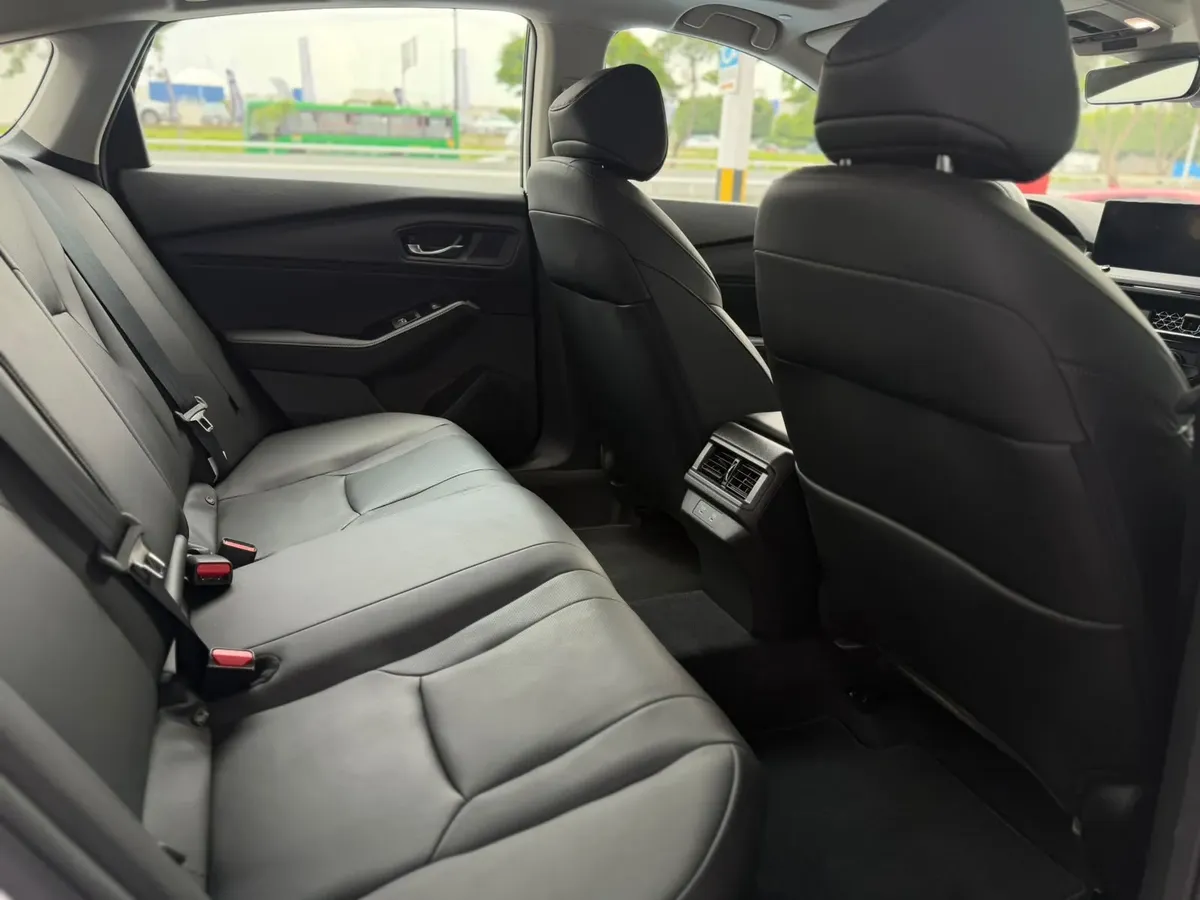 Honda Accord 2025 Touring Hev