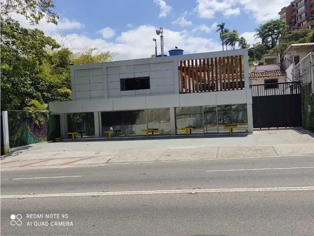 Alquilo Pb De Casa Comercial 546m2 Chuao 3129