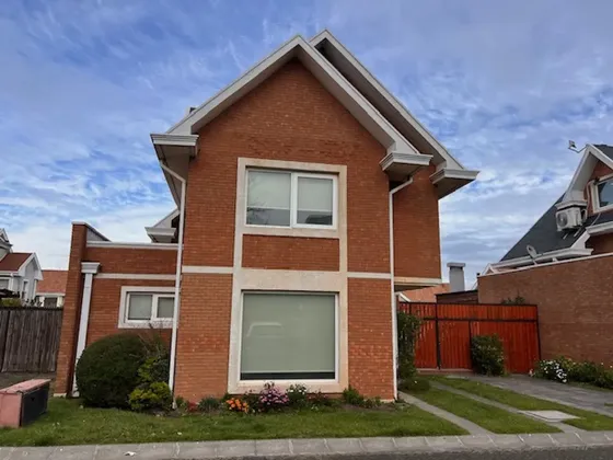 Casa, Condominio Sector Céntrico, X Avenida Gabriela Mistral