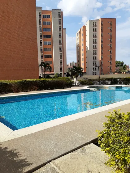 Apartamento En Venta, Res Doral Country Sector El Rincon, Mañongo