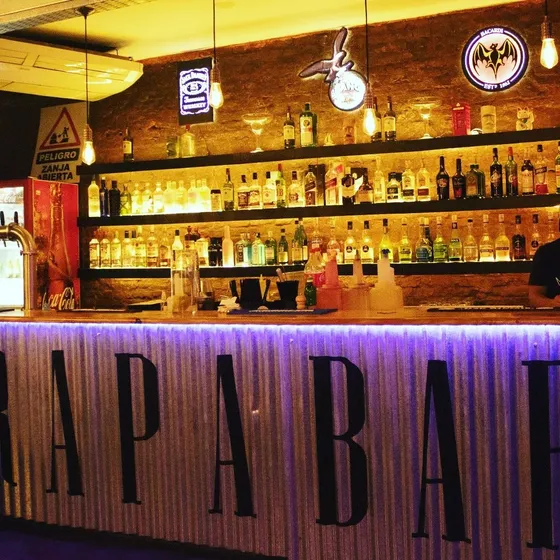 Bar Cervecería / Fondo De Comercio 