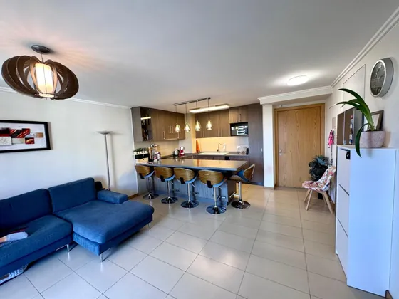 Venta Depto Simón Bolivar/ Lyon 3 Dormit Piso 5 Estac
