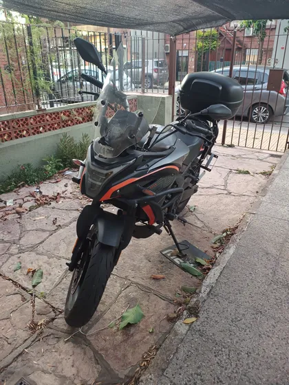 Voge 300 Ds  