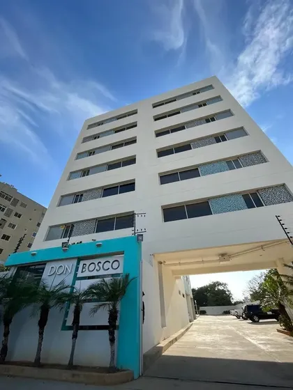 Apartamento En Venta, Sector Av El Milagro En Maracaibo Ml