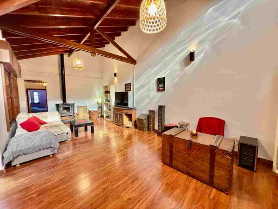 Venta Casa 4 Ambientes Patio Y Cochera Avellaneda