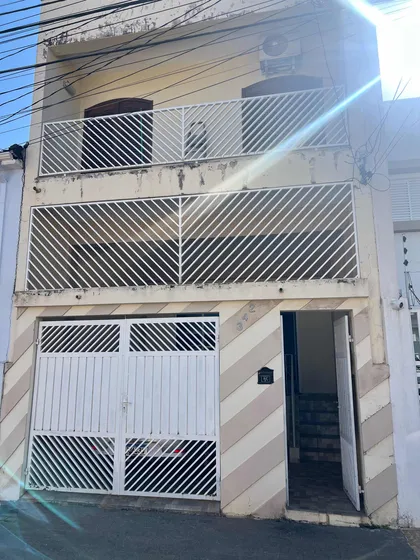 Ótima Casa A Venda Em Sorocaba - Sp Com 214,30mts, 2 Suítes