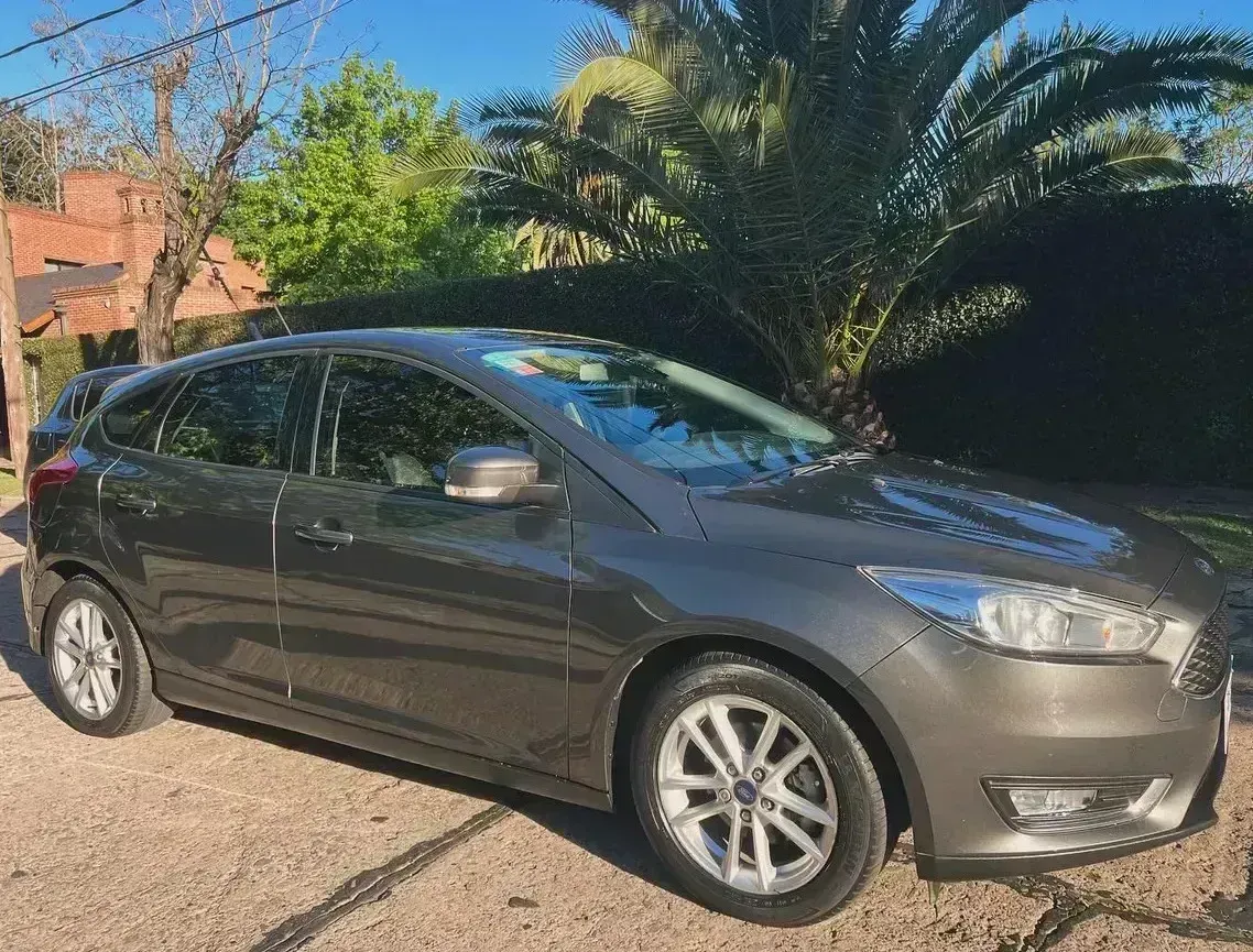 Ford Focus III 2.0 SE Plus AT6