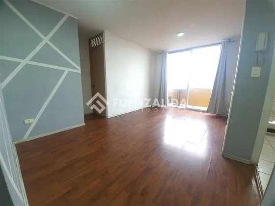 Departamento En Venta De 3 Dorm. En Pudahuel