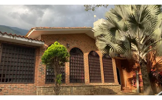 Vendo Casa 797m2 Altamira 8794