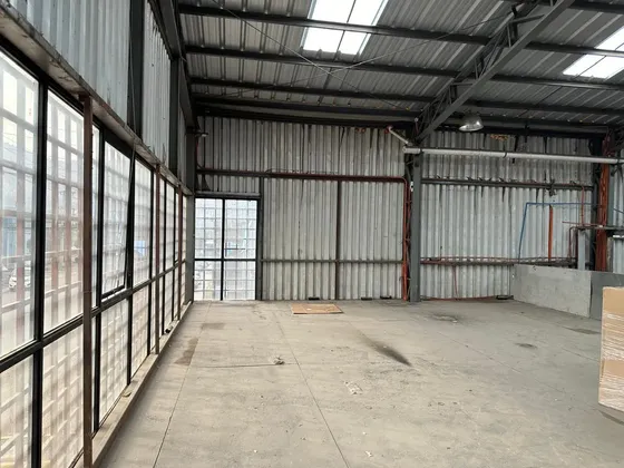 Arriendo Bodega De 480m2 En Sector Movicenter. Huechuraba.