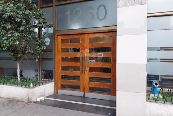  Vive En Santiago Centro: Acogedor Y Amplio Dpto. 