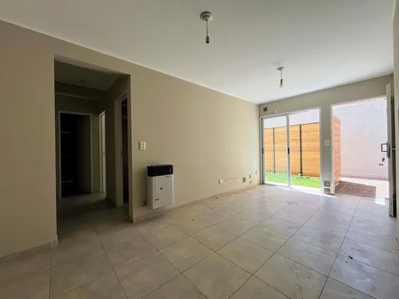 Barrio Observatorio - Departamento En Complejo Cerrado De 1 Dormitorio - Patio Con Asador