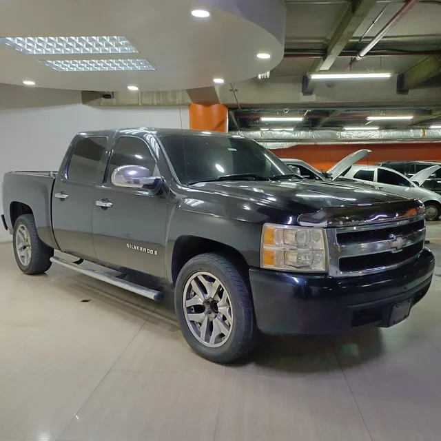 Chevrolet Silverado Ls