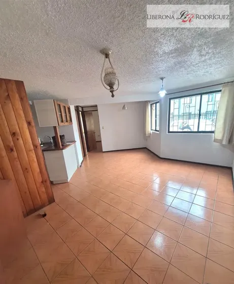 Departamento En Venta En Villa Primavera, Concón