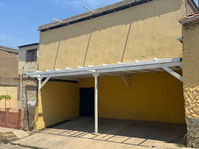 En Venta Local Comercial Con Gran Potencial