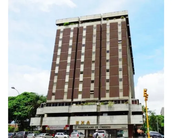 Se Vende Oficina 75m2 El Rosal 7755