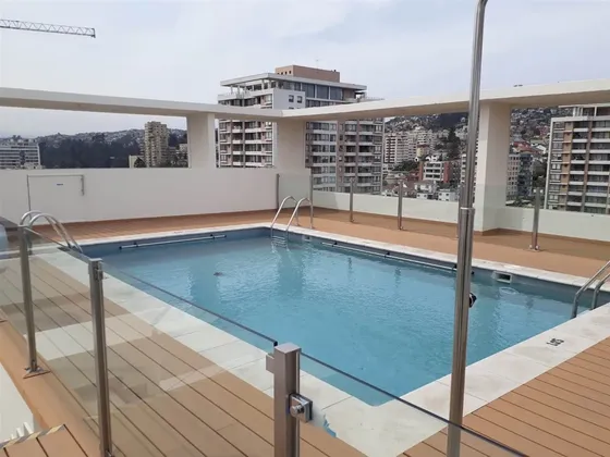 Departamento En Arriendo De 2 Dorm. En Viña Del Mar