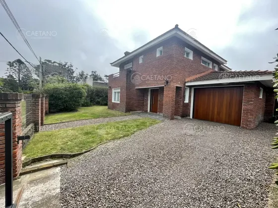 Alquiler Casa 3 Dormitorios Pinares Punta Del Este