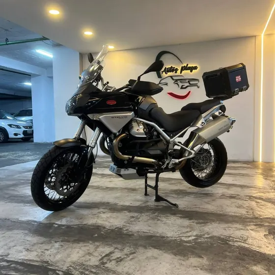 Moto Guzzi Stelvio 1200cc