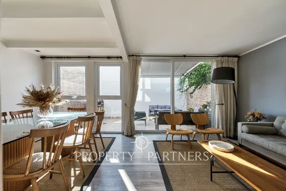 Linda Y Remodelada Casa De 5d+4b, En Condominio 