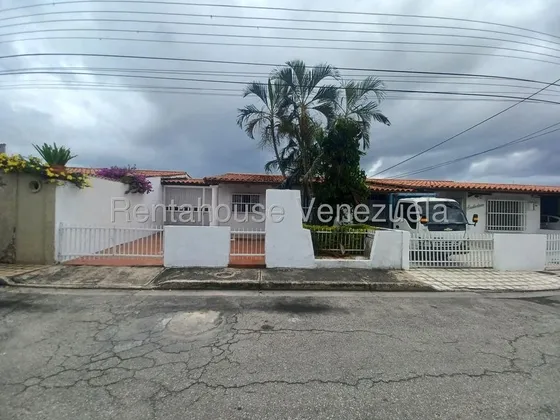 Casa En Alquiler Urb La Morita 1 Roraima Vigilancia Privada 3hab 2 Baños Kg:25-22449